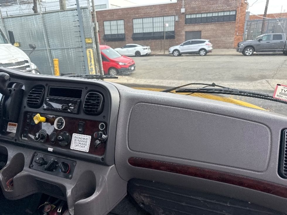 Flatbed Truck-Light and Medium Duty Trucks-Freightliner-2020-M2-Jamaica-NY-153,432\n\t\tmiles-$ 46,000 - Image 16