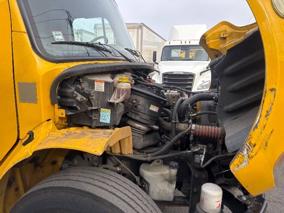 Flatbed Truck-Light and Medium Duty Trucks-Freightliner-2020-M2-Jamaica-NY-153,432\n\t\tmiles-$ 46,000 - Image 21