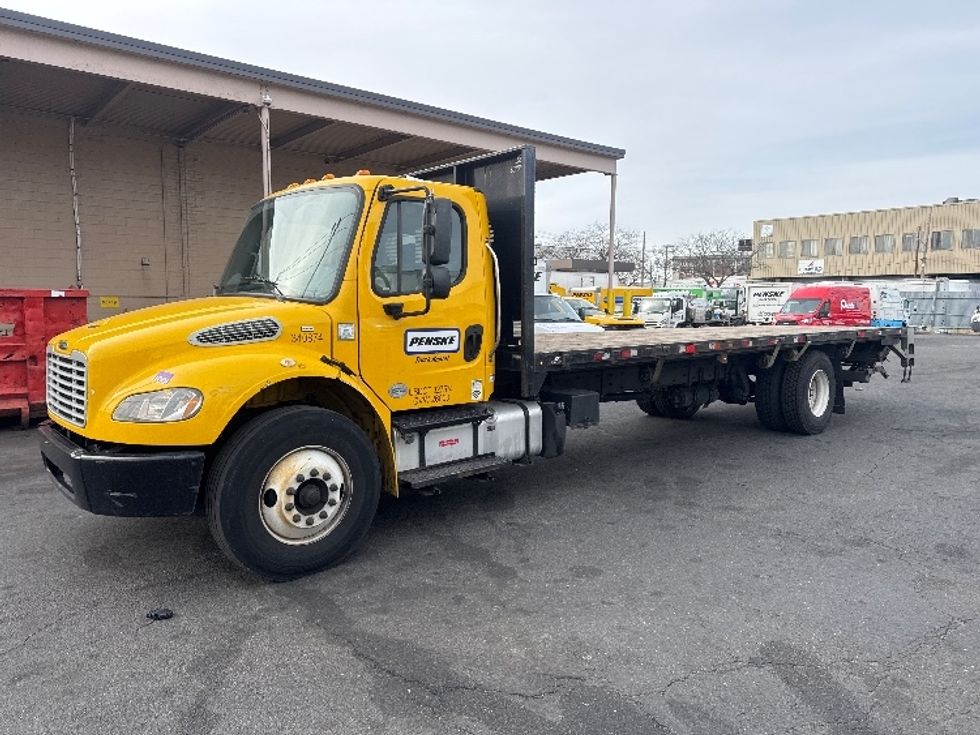 Flatbed Truck-Light and Medium Duty Trucks-Freightliner-2020-M2-Jamaica-NY-153,432\n\t\tmiles-$ 46,000 - Image 3