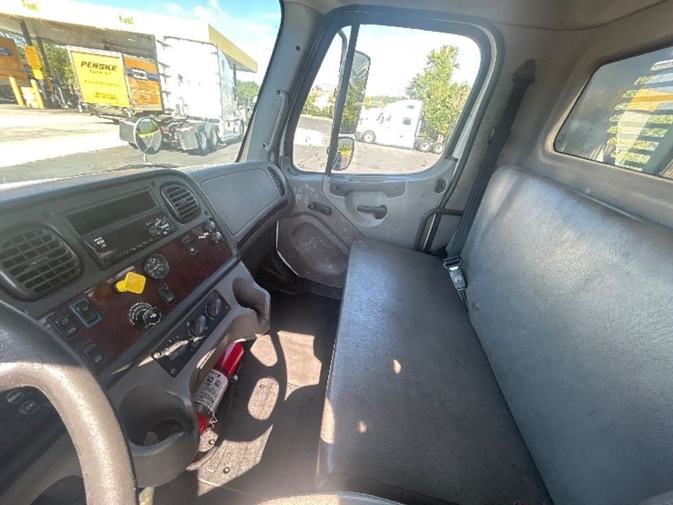 Flatbed Truck-Light and Medium Duty Trucks-Freightliner-2020-M2-Jessup-MD-257,644\n\t\tmiles-$ 29,250 - Image 15