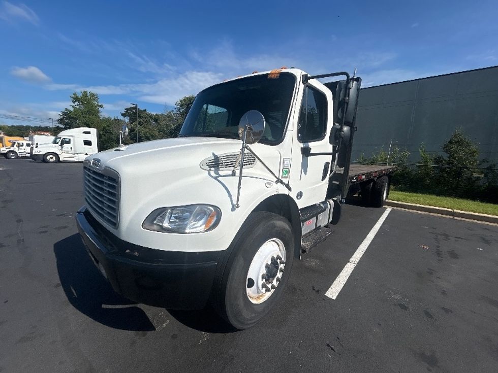 Flatbed Truck-Light and Medium Duty Trucks-Freightliner-2020-M2-Jessup-MD-257,644\n\t\tmiles-$ 29,250 - Image 3