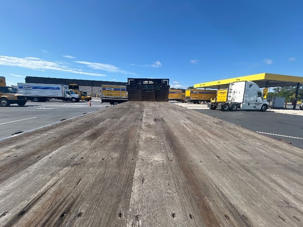 Flatbed Truck-Light and Medium Duty Trucks-Freightliner-2020-M2-Jessup-MD-257,644\n\t\tmiles-$ 29,250 - Image 8