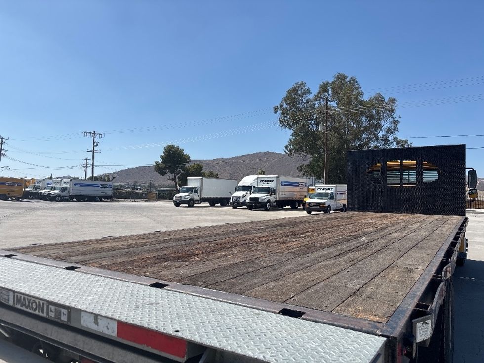 Flatbed Truck-Light and Medium Duty Trucks-Freightliner-2020-M2-Jurupa Valley-CA-141,550\n\t\tmiles-$ 51,500 - Image 11