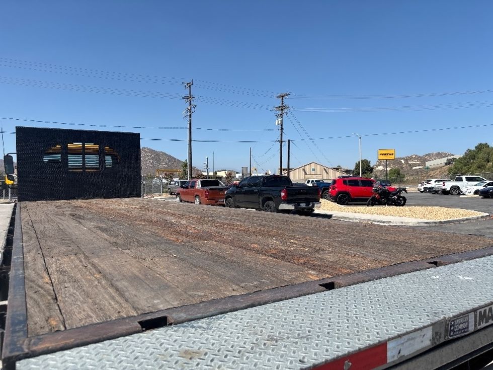 Flatbed Truck-Light and Medium Duty Trucks-Freightliner-2020-M2-Jurupa Valley-CA-141,550\n\t\tmiles-$ 51,500 - Image 12