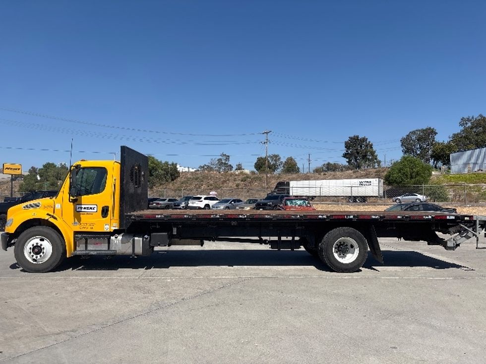 Flatbed Truck-Light and Medium Duty Trucks-Freightliner-2020-M2-Jurupa Valley-CA-141,550\n\t\tmiles-$ 51,500 - Image 4