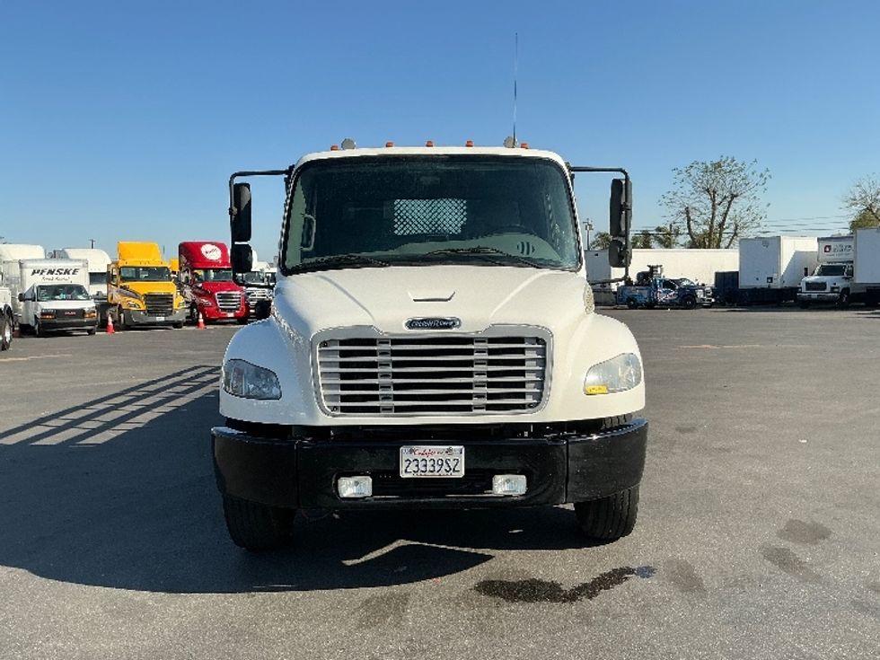 Flatbed Truck-Light and Medium Duty Trucks-Freightliner-2020-M2-Jurupa Valley-CA-178,525\n\t\tmiles-$ 55,250 - Image 2