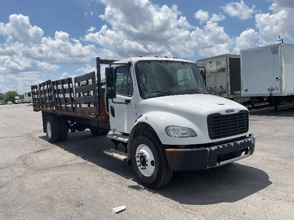 Flatbed Truck-Light and Medium Duty Trucks-Freightliner-2020-M2-Kansas City-MO-71,454\n\t\tmiles-$ 63,250 - Image 1