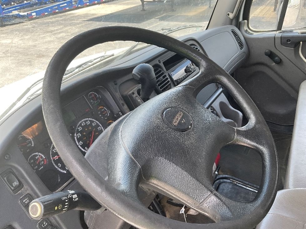 Flatbed Truck-Light and Medium Duty Trucks-Freightliner-2020-M2-Kansas City-MO-71,454\n\t\tmiles-$ 63,250 - Image 13