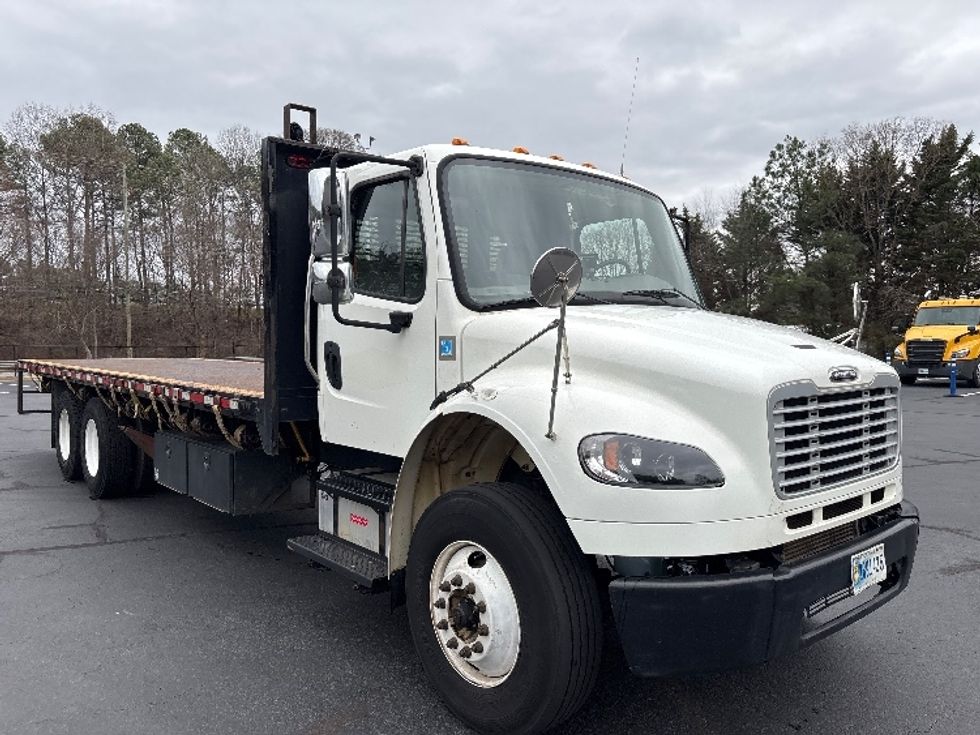 Flatbed Truck-Light and Medium Duty Trucks-Freightliner-2020-M2-Kennesaw-GA-187,203\n\t\tmiles-$ 62,750 - Image 1