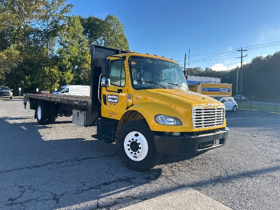 Flatbed Truck-Light and Medium Duty Trucks-Freightliner-2020-M2-Knoxville-TN-160,237\n\t\tmiles-$ 51,750 - Image 1