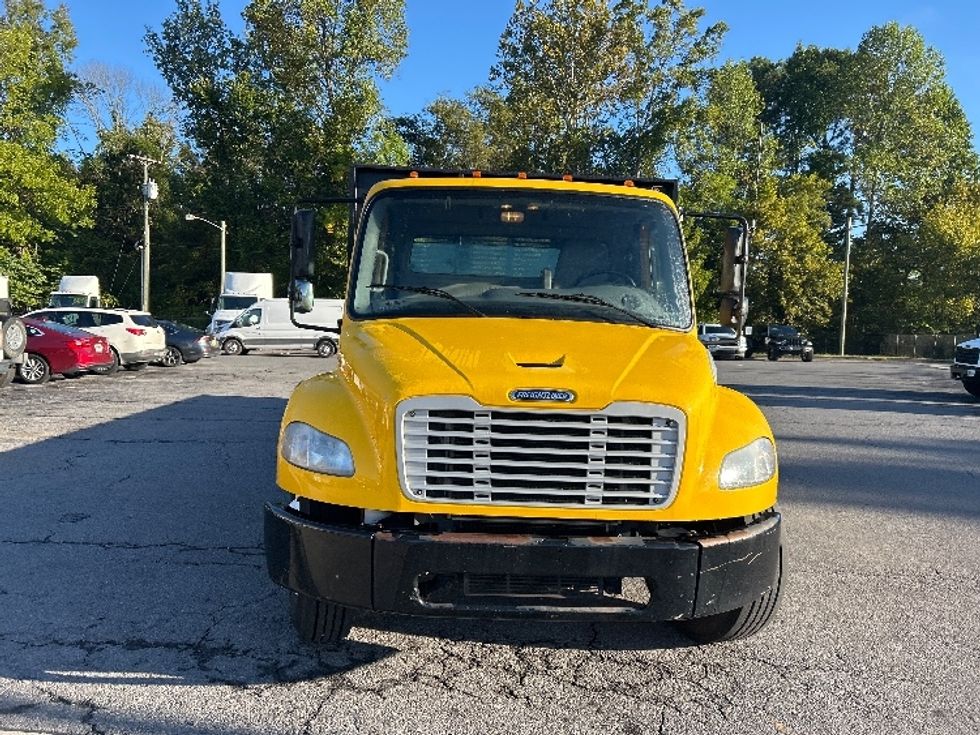 Flatbed Truck-Light and Medium Duty Trucks-Freightliner-2020-M2-Knoxville-TN-160,237\n\t\tmiles-$ 51,750 - Image 2