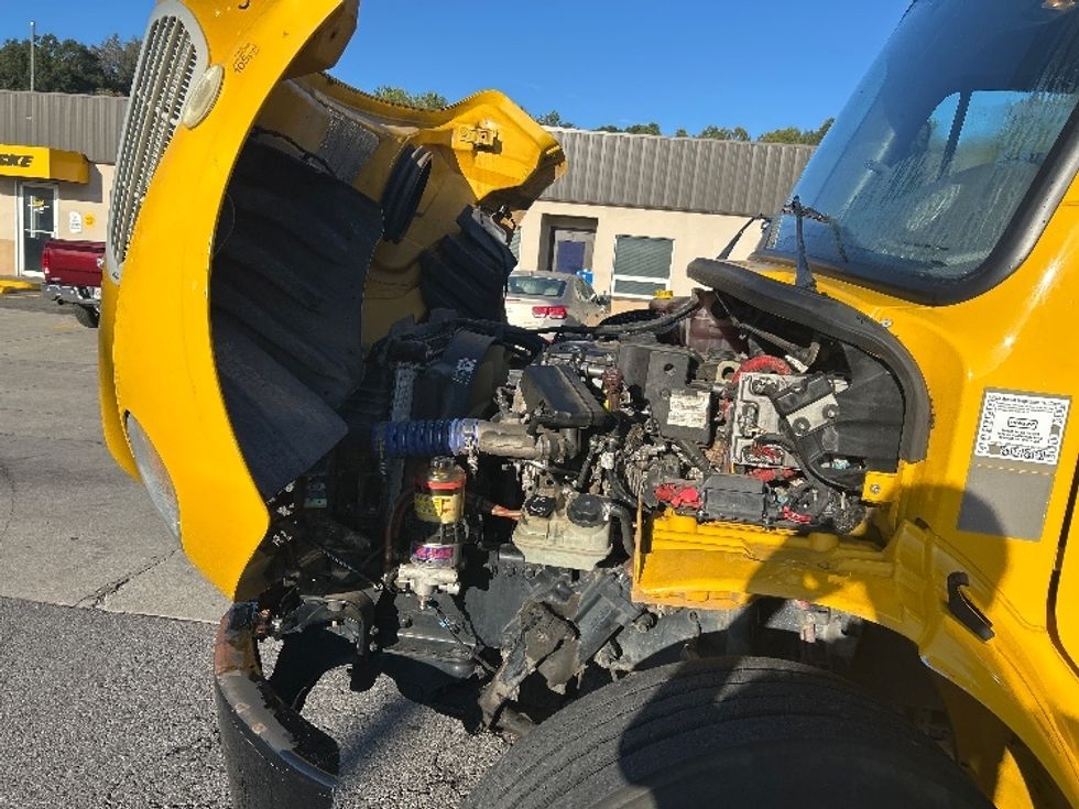 Flatbed Truck-Light and Medium Duty Trucks-Freightliner-2020-M2-Knoxville-TN-160,237\n\t\tmiles-$ 51,750 - Image 23