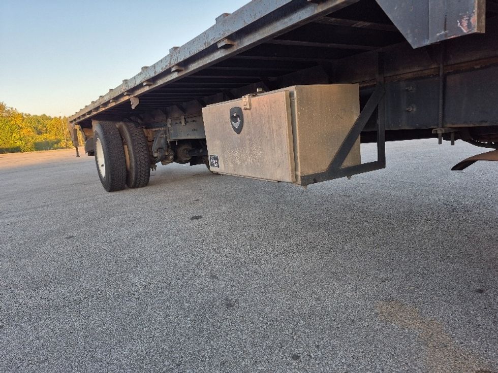 Flatbed Truck-Light and Medium Duty Trucks-Freightliner-2020-M2-Knoxville-TN-166,950\n\t\tmiles-$ 50,750 - Image 11