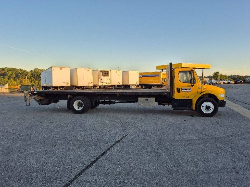 Flatbed Truck-Light and Medium Duty Trucks-Freightliner-2020-M2-Knoxville-TN-166,950\n\t\tmiles-$ 50,750 - Image 12