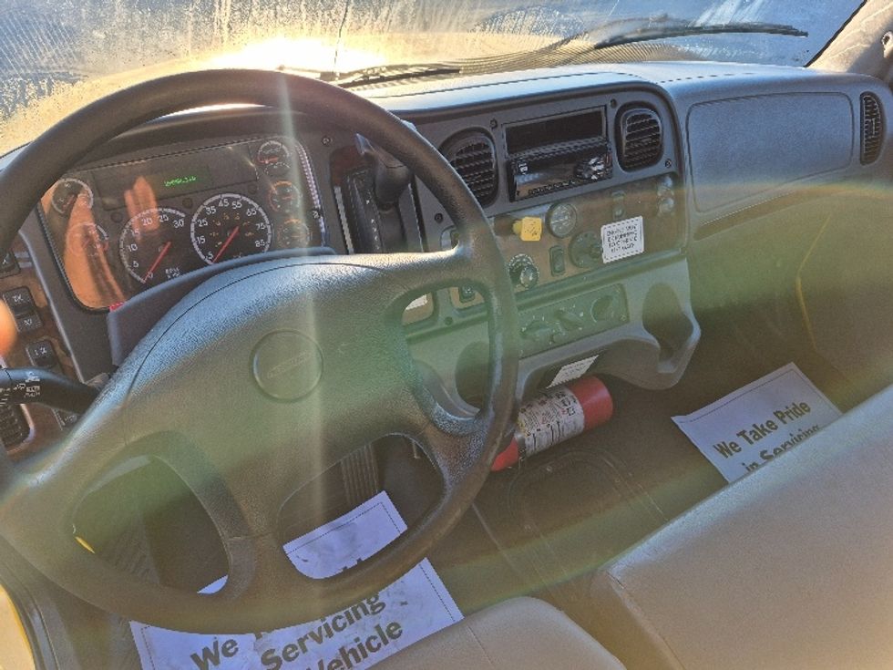 Flatbed Truck-Light and Medium Duty Trucks-Freightliner-2020-M2-Knoxville-TN-166,950\n\t\tmiles-$ 50,750 - Image 14