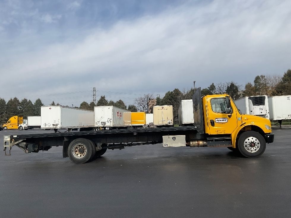 Flatbed Truck-Light and Medium Duty Trucks-Freightliner-2020-M2-Lancaster-PA-158,534\n\t\tmiles-$ 41,500 - Image 15