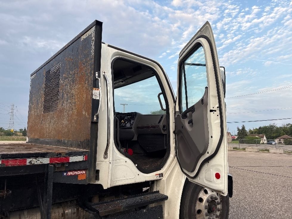 Flatbed Truck-Light and Medium Duty Trucks-Freightliner-2020-M2-Lansing-MI-111,623\n\t\tmiles-$ 58,000 - Image 16