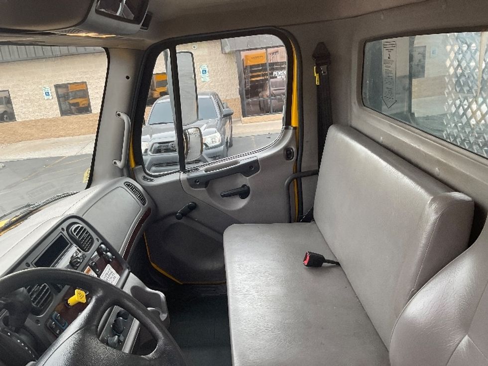 Flatbed Truck-Light and Medium Duty Trucks-Freightliner-2020-M2-Las Vegas-NV-109,526\n\t\tmiles-$ 55,000 - Image 17