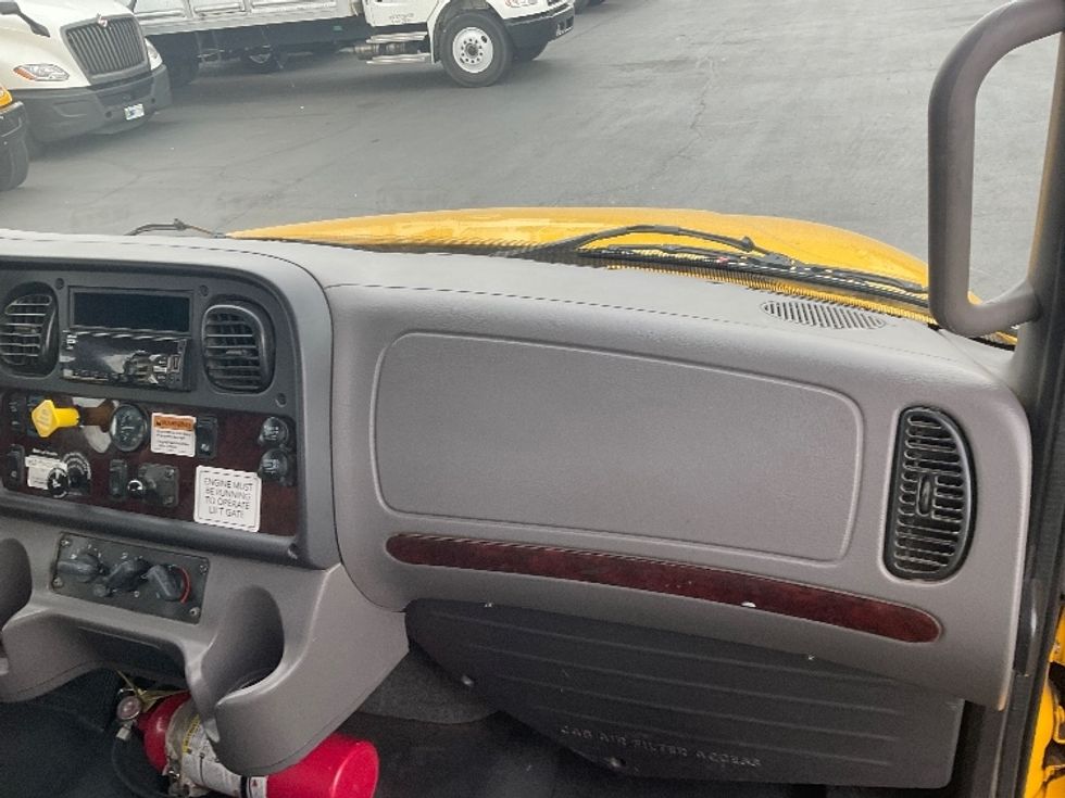 Flatbed Truck-Light and Medium Duty Trucks-Freightliner-2020-M2-Las Vegas-NV-109,526\n\t\tmiles-$ 55,000 - Image 19