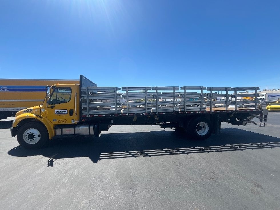 Flatbed Truck-Light and Medium Duty Trucks-Freightliner-2020-M2-Las Vegas-NV-99,937\n\t\tmiles-$ 61,750 - Image 4