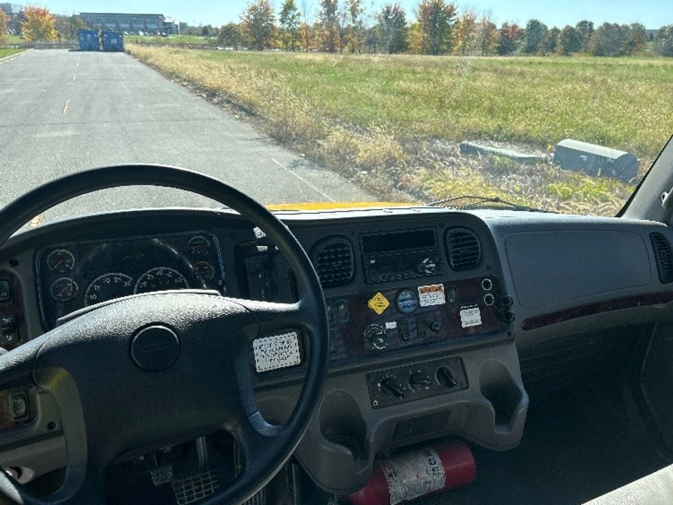 Flatbed Truck-Light and Medium Duty Trucks-Freightliner-2020-M2-Louisville-KY-148,246\n\t\tmiles-$ 51,500 - Image 18