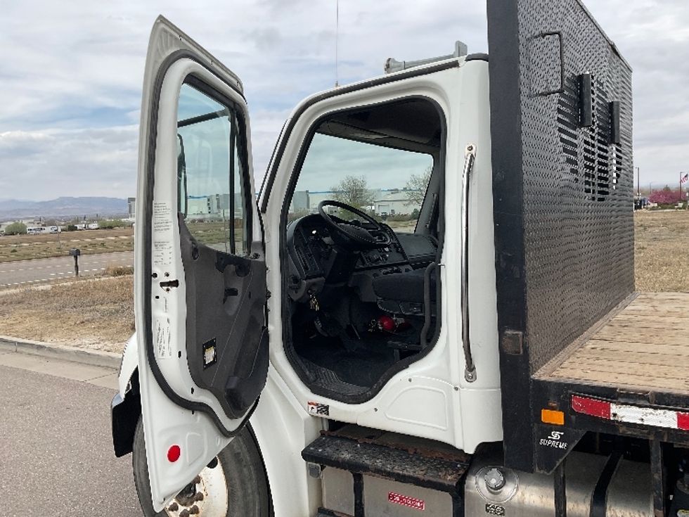 Flatbed Truck-Light and Medium Duty Trucks-Freightliner-2020-M2-Loveland-CO-115,619\n\t\tmiles-$ 57,750 - Image 16