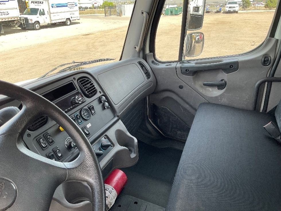 Flatbed Truck-Light and Medium Duty Trucks-Freightliner-2020-M2-Loveland-CO-115,619\n\t\tmiles-$ 57,750 - Image 19