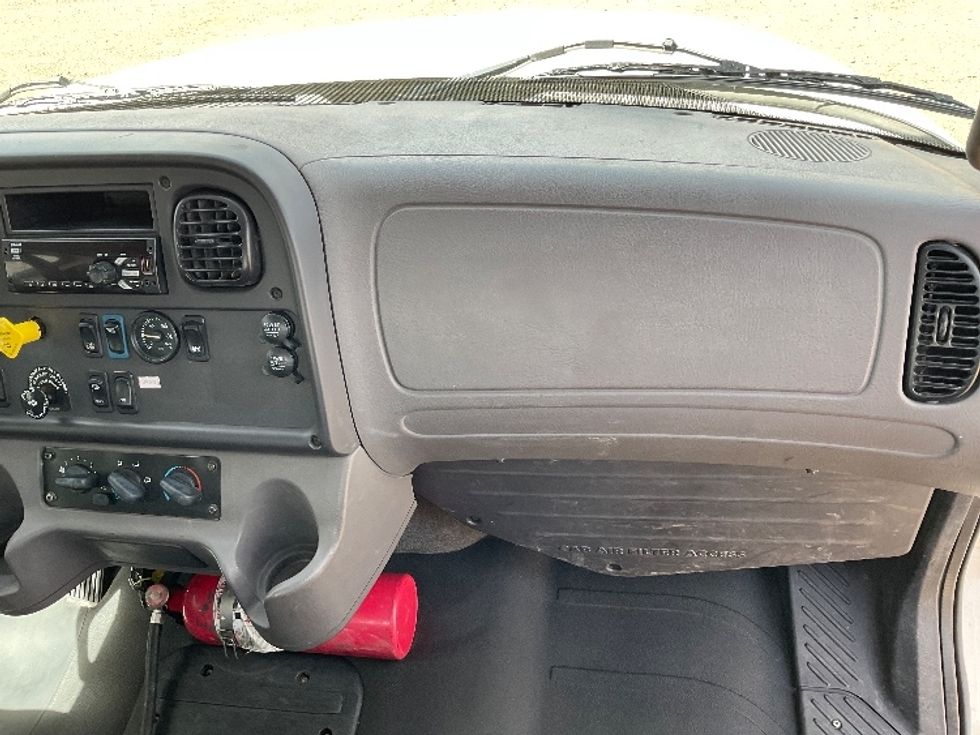 Flatbed Truck-Light and Medium Duty Trucks-Freightliner-2020-M2-Loveland-CO-115,619\n\t\tmiles-$ 57,750 - Image 21