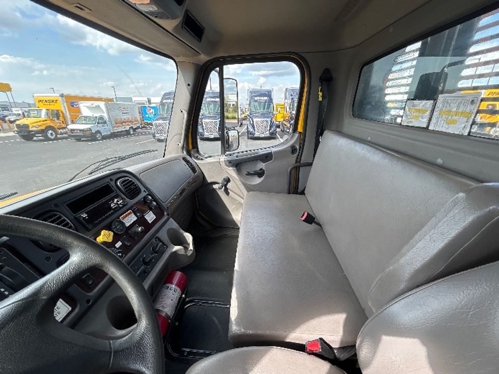 Flatbed Truck-Light and Medium Duty Trucks-Freightliner-2020-M2-Madison-AL-125,066\n\t\tmiles-$ 51,500 - Image 19