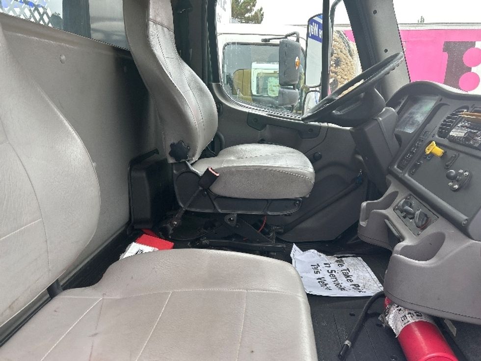 Flatbed Truck-Light and Medium Duty Trucks-Freightliner-2020-M2-Mcdonough-GA-160,674\n\t\tmiles-$ 68,000 - Image 20