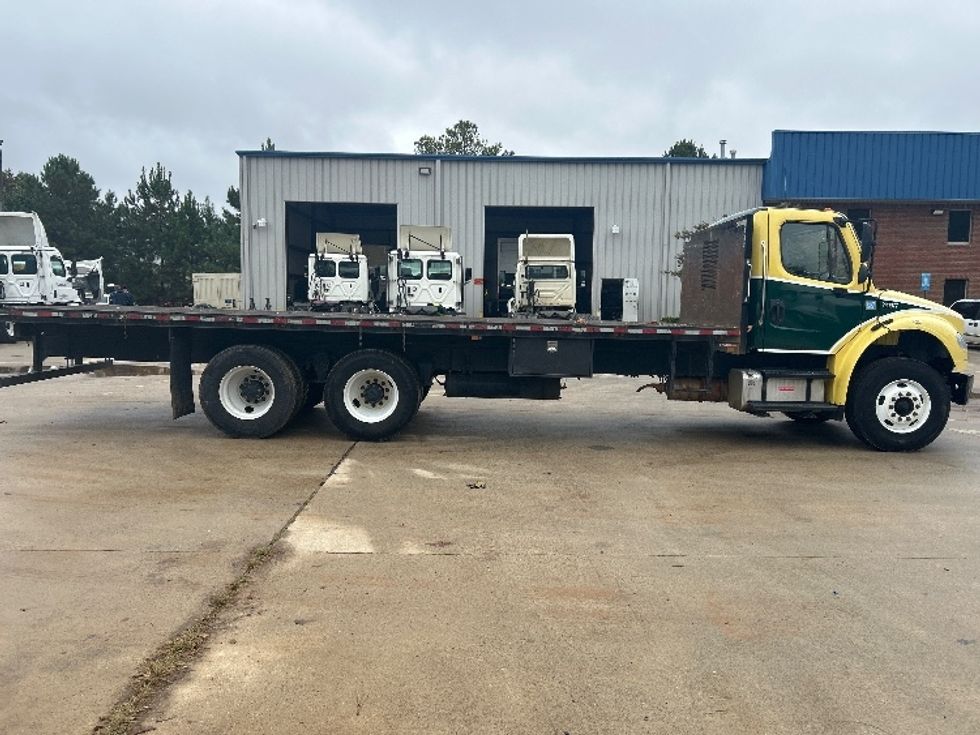 Flatbed Truck-Light and Medium Duty Trucks-Freightliner-2020-M2-Mcdonough-GA-160,674\n\t\tmiles-$ 68,000 - Image 23