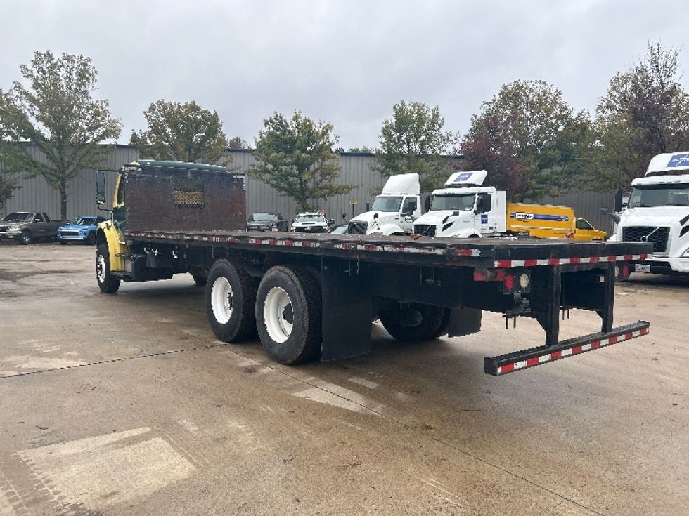 Flatbed Truck-Light and Medium Duty Trucks-Freightliner-2020-M2-Mcdonough-GA-160,674\n\t\tmiles-$ 68,000 - Image 6