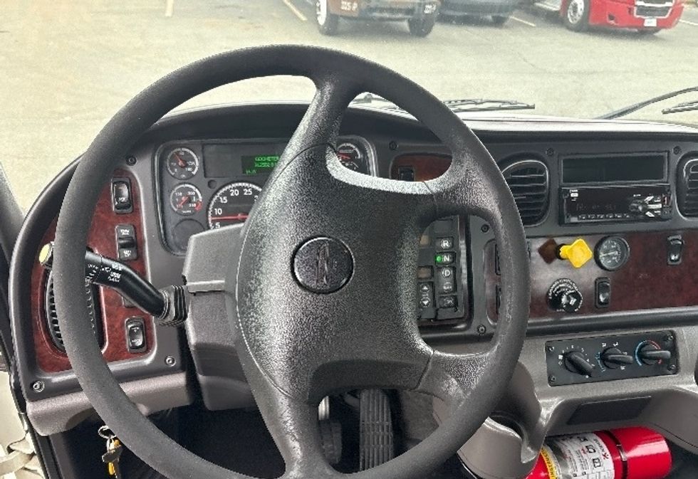 Flatbed Truck-Light and Medium Duty Trucks-Freightliner-2020-M2-Mebane-NC-312,435\n\t\tmiles-$ 22,750 - Image 14
