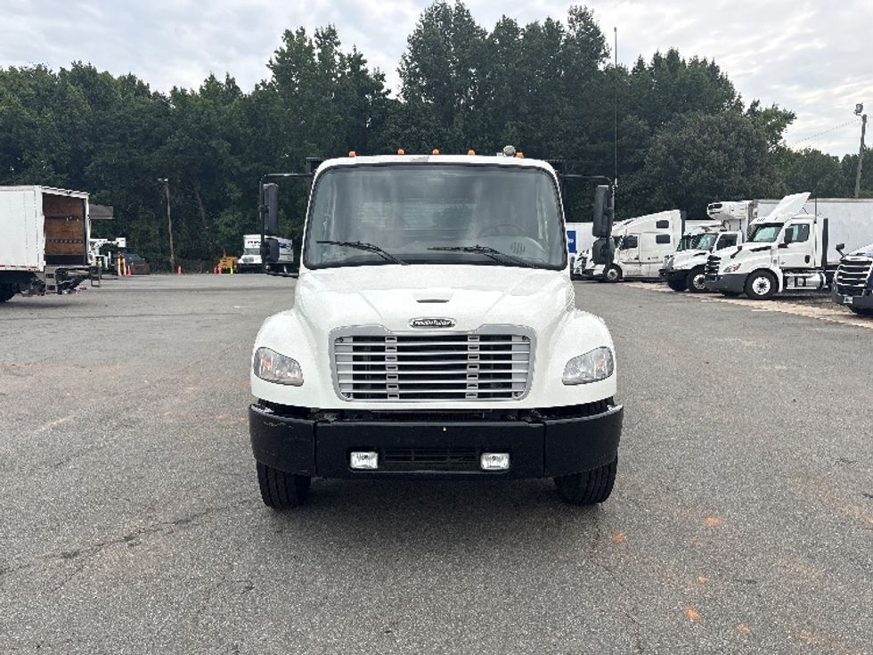 Flatbed Truck-Light and Medium Duty Trucks-Freightliner-2020-M2-Mebane-NC-312,435\n\t\tmiles-$ 22,750 - Image 2