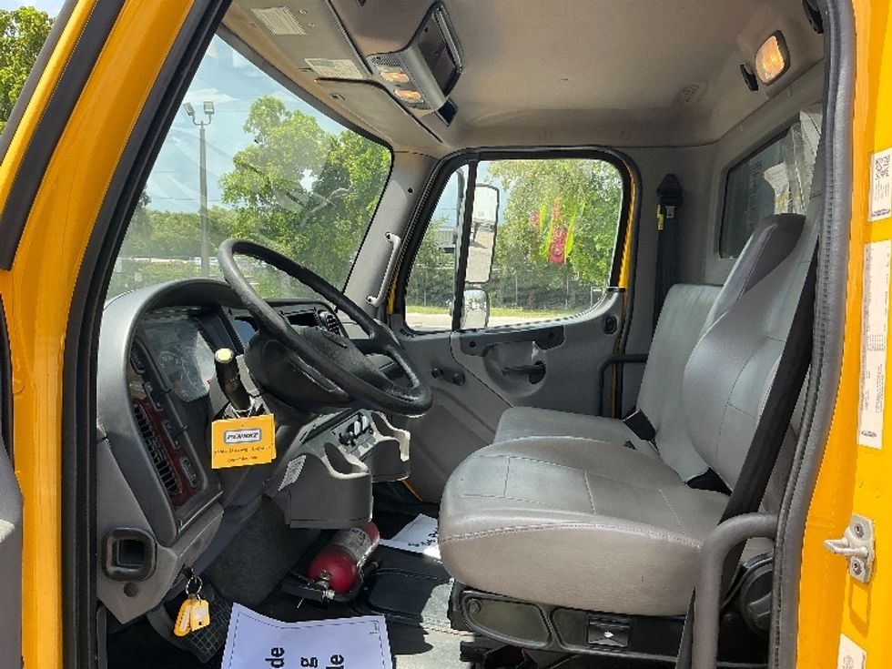 Flatbed Truck-Light and Medium Duty Trucks-Freightliner-2020-M2-Medley-FL-126,003\n\t\tmiles-$ 49,500 - Image 11