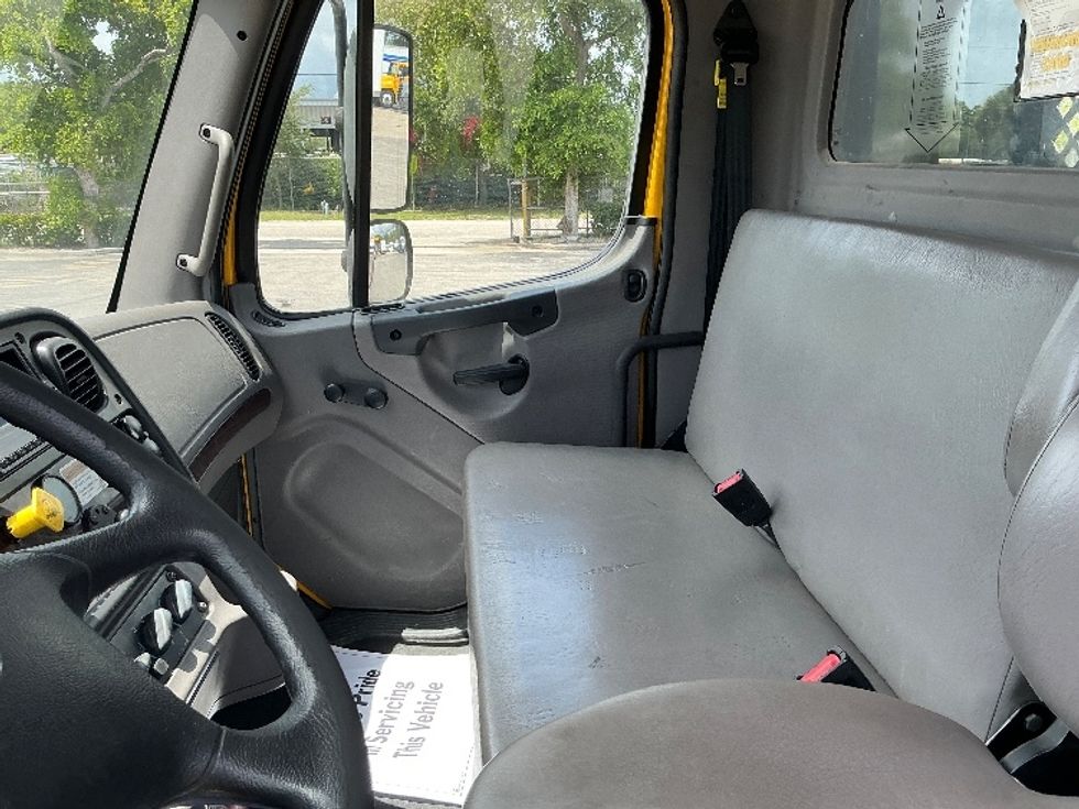 Flatbed Truck-Light and Medium Duty Trucks-Freightliner-2020-M2-Medley-FL-126,003\n\t\tmiles-$ 49,500 - Image 13