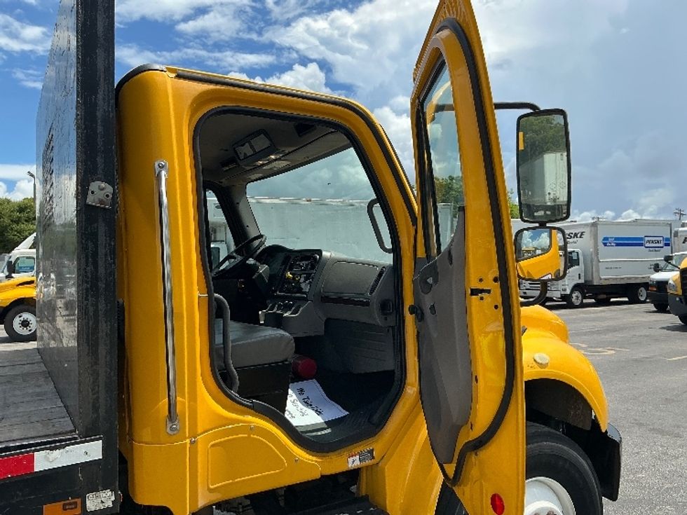 Flatbed Truck-Light and Medium Duty Trucks-Freightliner-2020-M2-Medley-FL-126,003\n\t\tmiles-$ 49,500 - Image 14