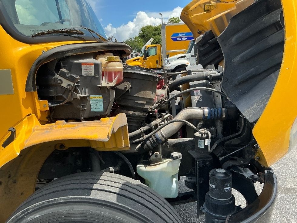 Flatbed Truck-Light and Medium Duty Trucks-Freightliner-2020-M2-Medley-FL-126,003\n\t\tmiles-$ 49,500 - Image 17