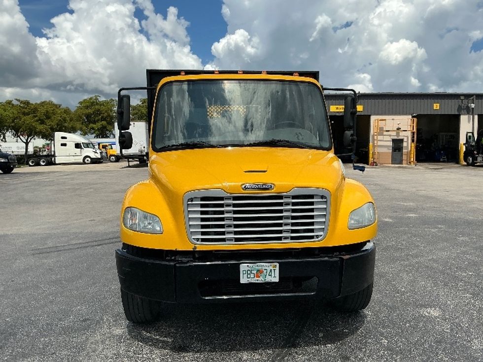 Flatbed Truck-Light and Medium Duty Trucks-Freightliner-2020-M2-Medley-FL-126,003\n\t\tmiles-$ 49,500 - Image 2