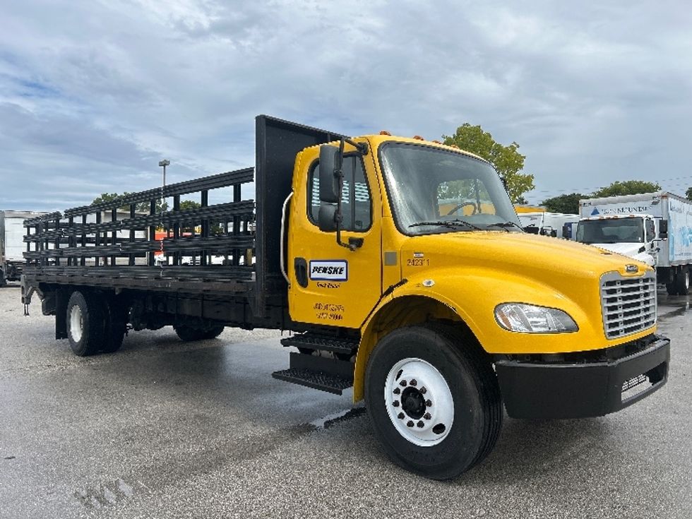 Flatbed Truck-Light and Medium Duty Trucks-Freightliner-2020-M2-Medley-FL-145,847\n\t\tmiles-$ 52,000 - Image 1
