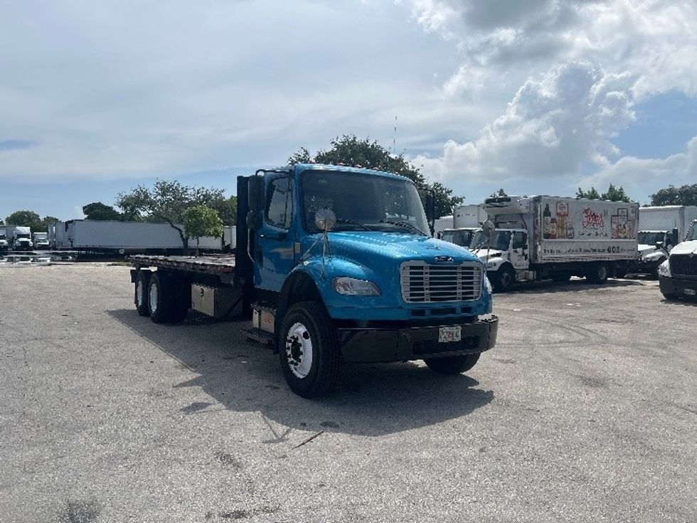 Flatbed Truck-Light and Medium Duty Trucks-Freightliner-2020-M2-Medley-FL-165,454\n\t\tmiles-$ 75,500 - Image 1