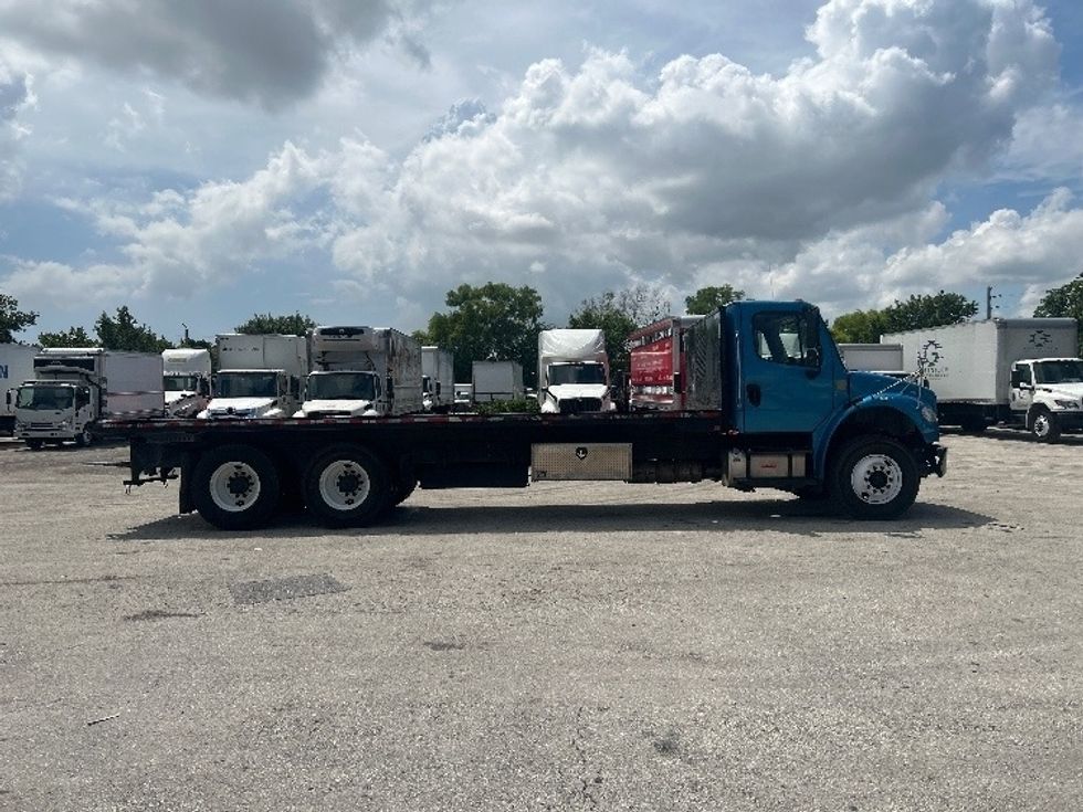 Flatbed Truck-Light and Medium Duty Trucks-Freightliner-2020-M2-Medley-FL-165,454\n\t\tmiles-$ 75,500 - Image 14