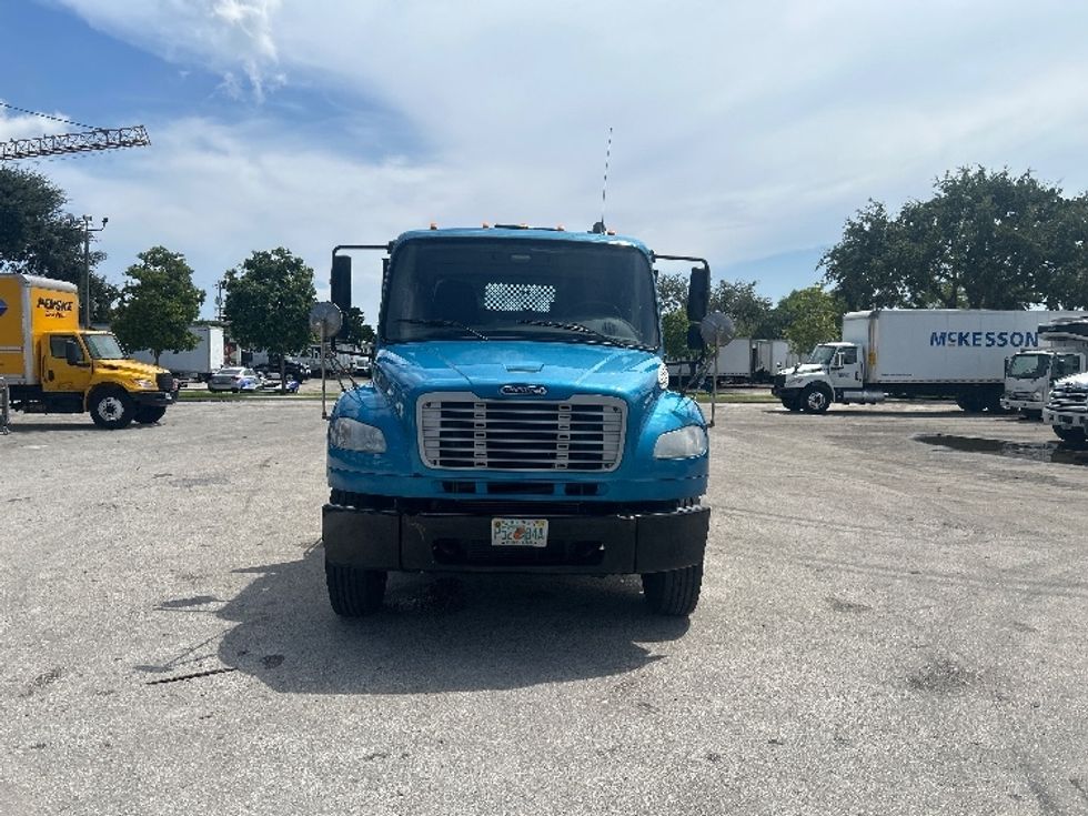 Flatbed Truck-Light and Medium Duty Trucks-Freightliner-2020-M2-Medley-FL-165,454\n\t\tmiles-$ 75,500 - Image 2