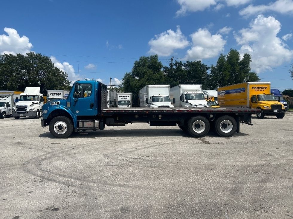 Flatbed Truck-Light and Medium Duty Trucks-Freightliner-2020-M2-Medley-FL-165,454\n\t\tmiles-$ 75,500 - Image 4