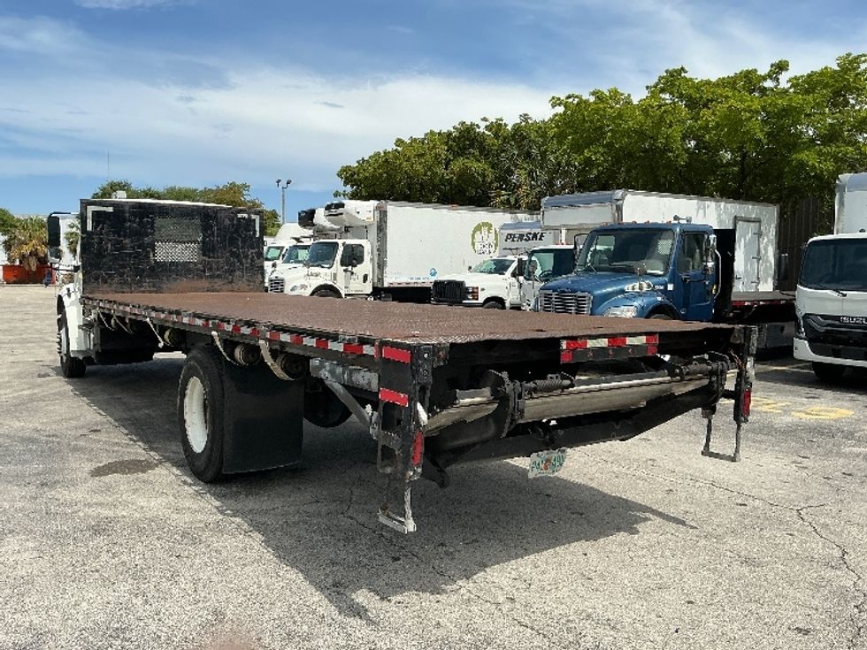 Flatbed Truck-Light and Medium Duty Trucks-Freightliner-2020-M2-Medley-FL-182,945\n\t\tmiles-$ 40,500 - Image 6