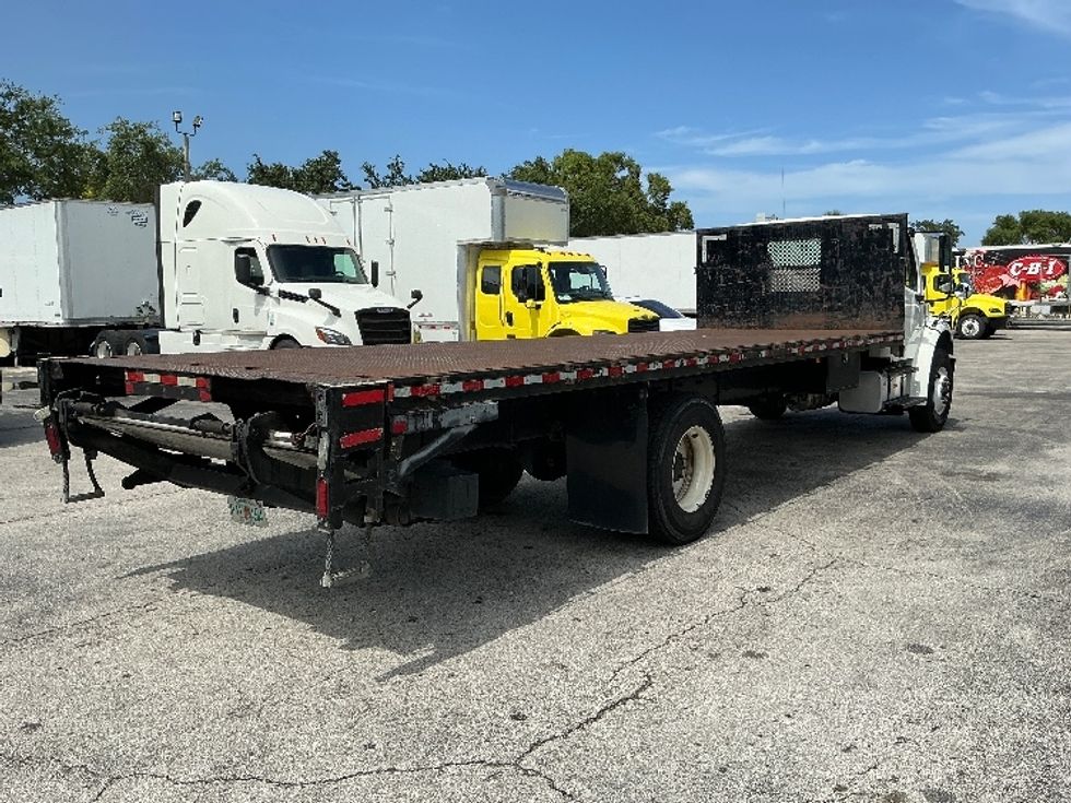 Flatbed Truck-Light and Medium Duty Trucks-Freightliner-2020-M2-Medley-FL-182,945\n\t\tmiles-$ 40,500 - Image 9