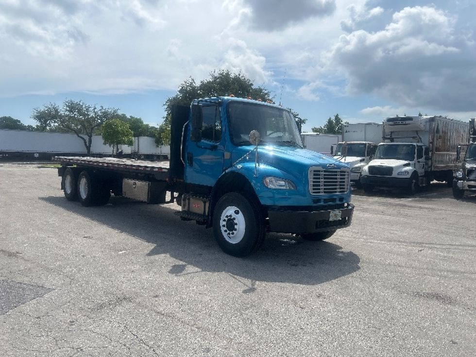 Flatbed Truck-Light and Medium Duty Trucks-Freightliner-2020-M2-Medley-FL-206,217\n\t\tmiles-$ 69,750 - Image 1