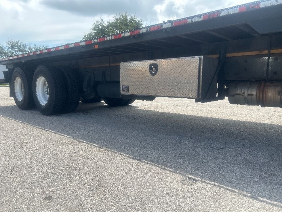 Flatbed Truck-Light and Medium Duty Trucks-Freightliner-2020-M2-Medley-FL-206,217\n\t\tmiles-$ 69,750 - Image 14