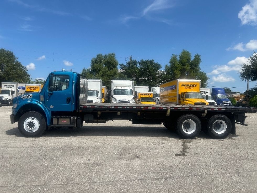 Flatbed Truck-Light and Medium Duty Trucks-Freightliner-2020-M2-Medley-FL-206,217\n\t\tmiles-$ 69,750 - Image 4