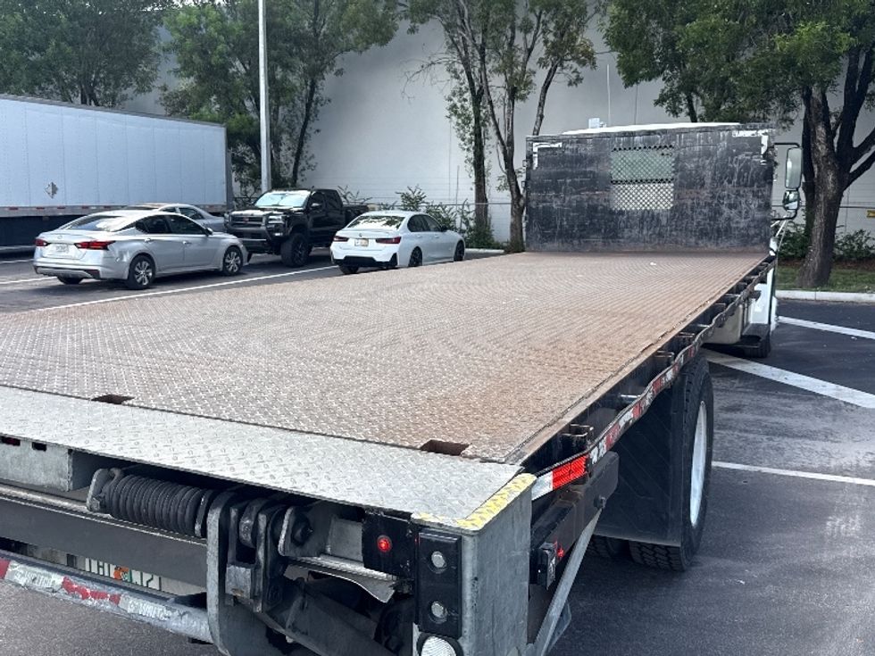 Flatbed Truck-Light and Medium Duty Trucks-Freightliner-2020-M2-Medley-FL-208,571\n\t\tmiles-$ 26,750 - Image 12